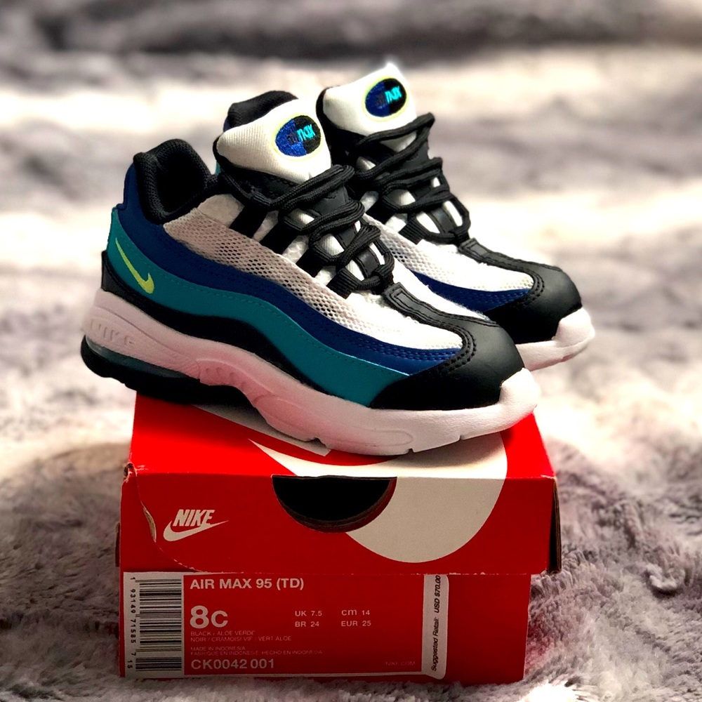 Nike (Toddler)
